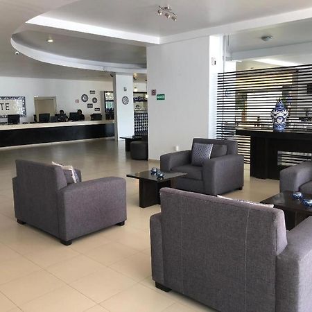 Hotel Barante Suites Salamanca Kültér fotó
