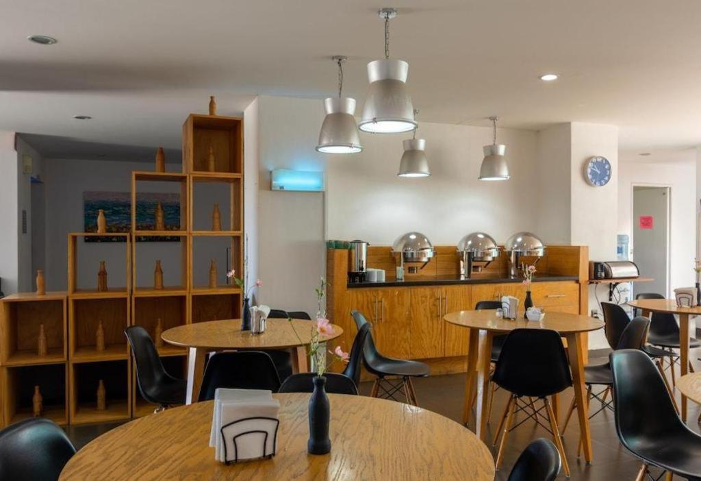 Hotel Barante Suites Salamanca Kültér fotó