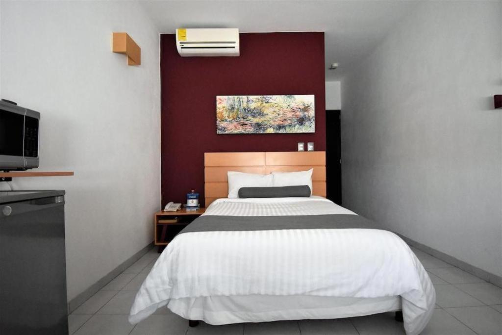 Hotel Barante Suites Salamanca Kültér fotó