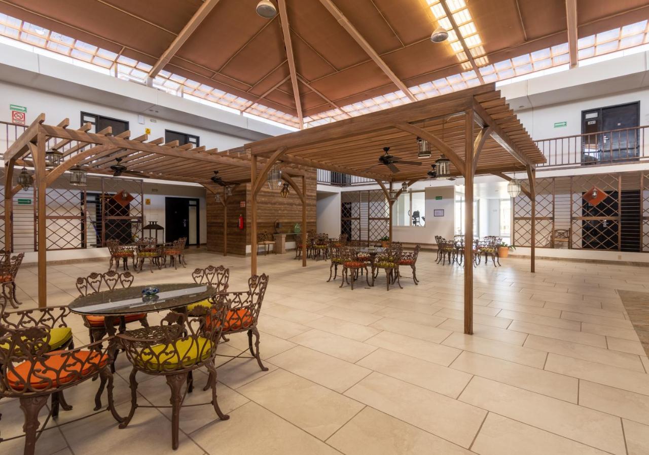 Hotel Barante Suites Salamanca Kültér fotó