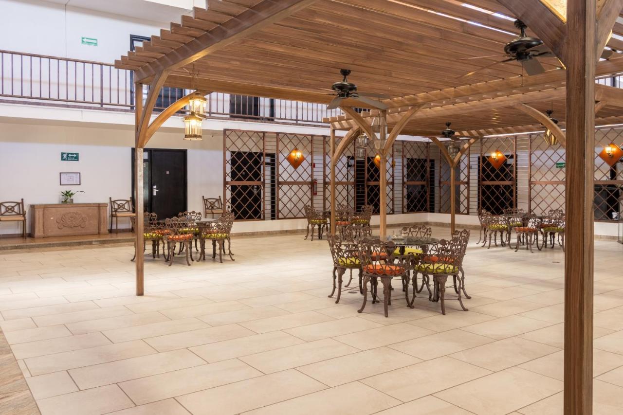 Hotel Barante Suites Salamanca Kültér fotó